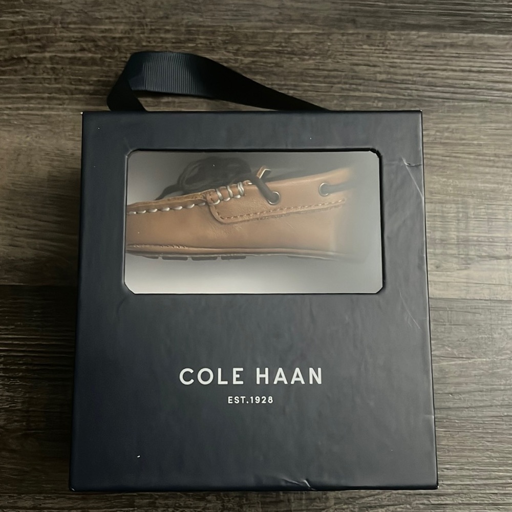 Cole Haan grant drivers size 3c.